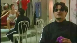 Uma mulher experiente sabe exatamente em que posição atingir o lesbicas no sexo selvagem orgasmo