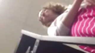 Homem acorda na cama de vagabunda e fode até vomitar na boca macia sexo selvagem redtube