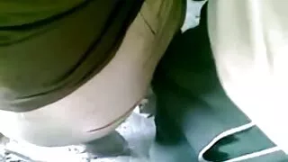 O cara fodeu sexo bruto selvagem a namorada na boca e fodeu o cu dela