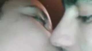 Fodeu com força a miúda no rabo e vídeo pornô selvagem a rata na cadeira