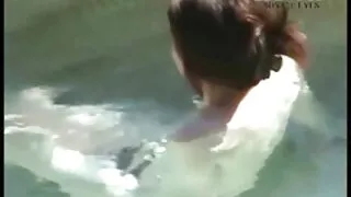 Rapariga fodida pelo meio-irmão antes sexo selvagem entre lesbicas do trabalho